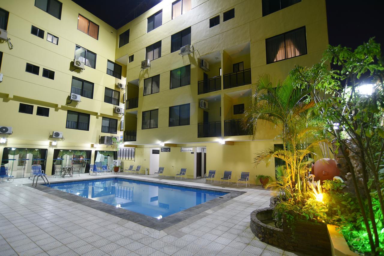Hotel Continental Park Santa Cruz de La Sierra Exterior foto
